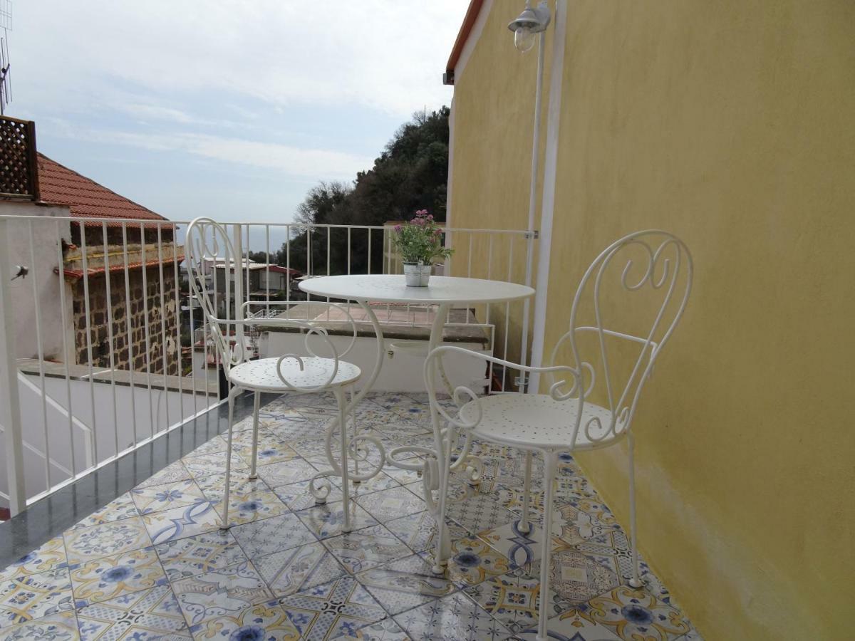 La Casa Di Paola Vila Nerano Exterior foto